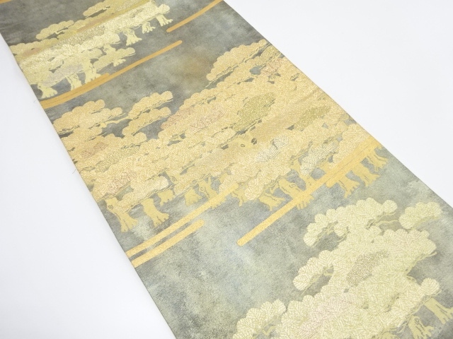 霞に笠松模様織り出し　袋帯